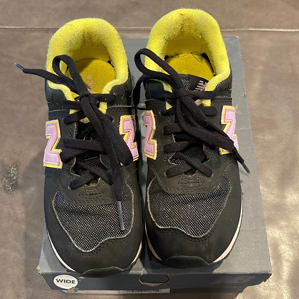 New Balance Girl Sneakers